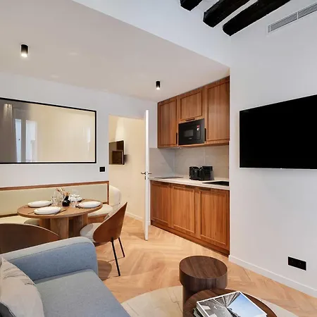 Appartamento Elegant Comfort In The Heart Of Paris-notre Dame Parigi